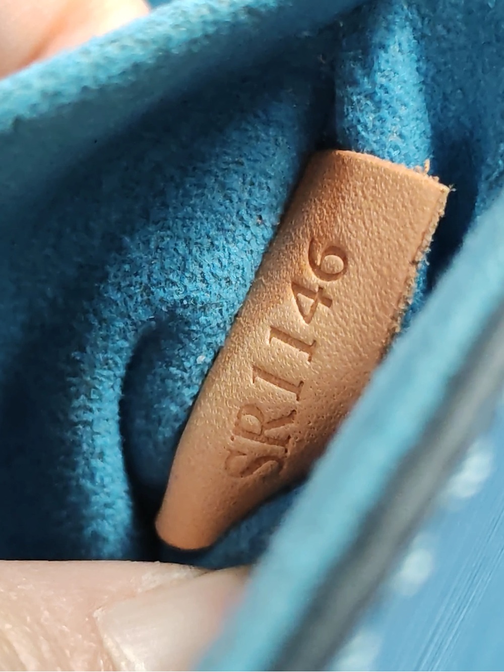 Authentic Louis Vuitton Twist MM Blue Epi Leather Limited Edition Bird Crossbody - Picture 14 of 15